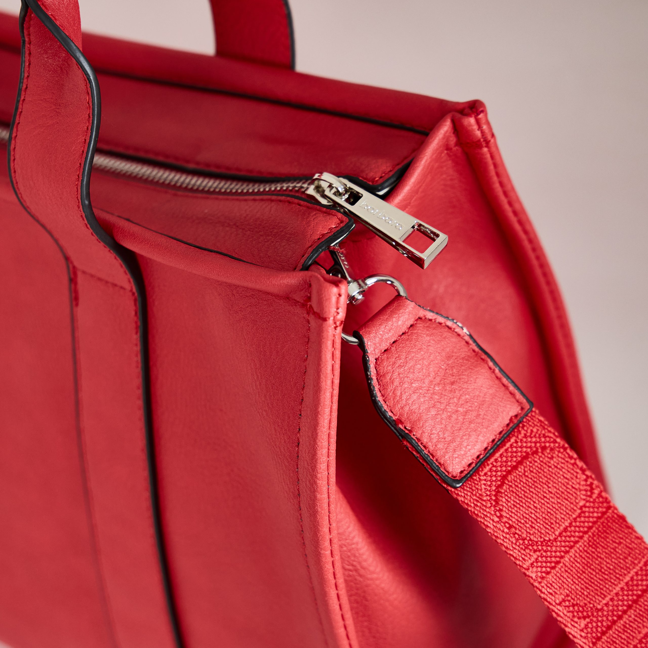 bb325 rojo ab