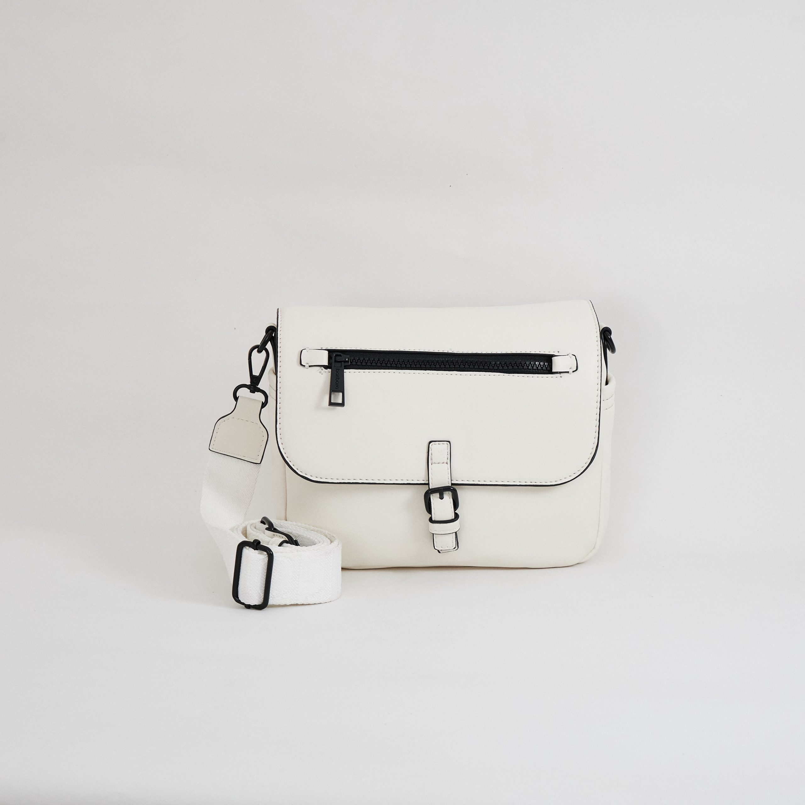 bb175 blanco aa